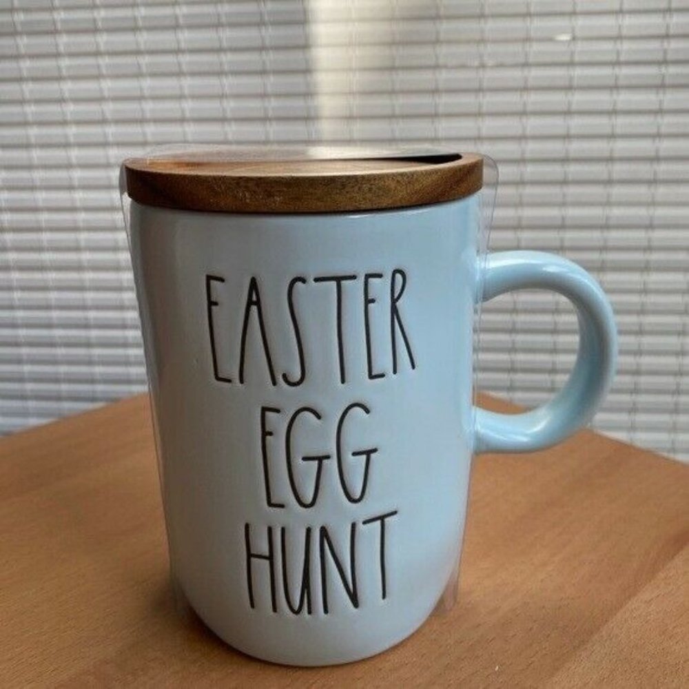 Rae Dunn Easter Egg Hunt Pottery Coffee Mug Blue with Coaster Cover New - Picture 2 of 2